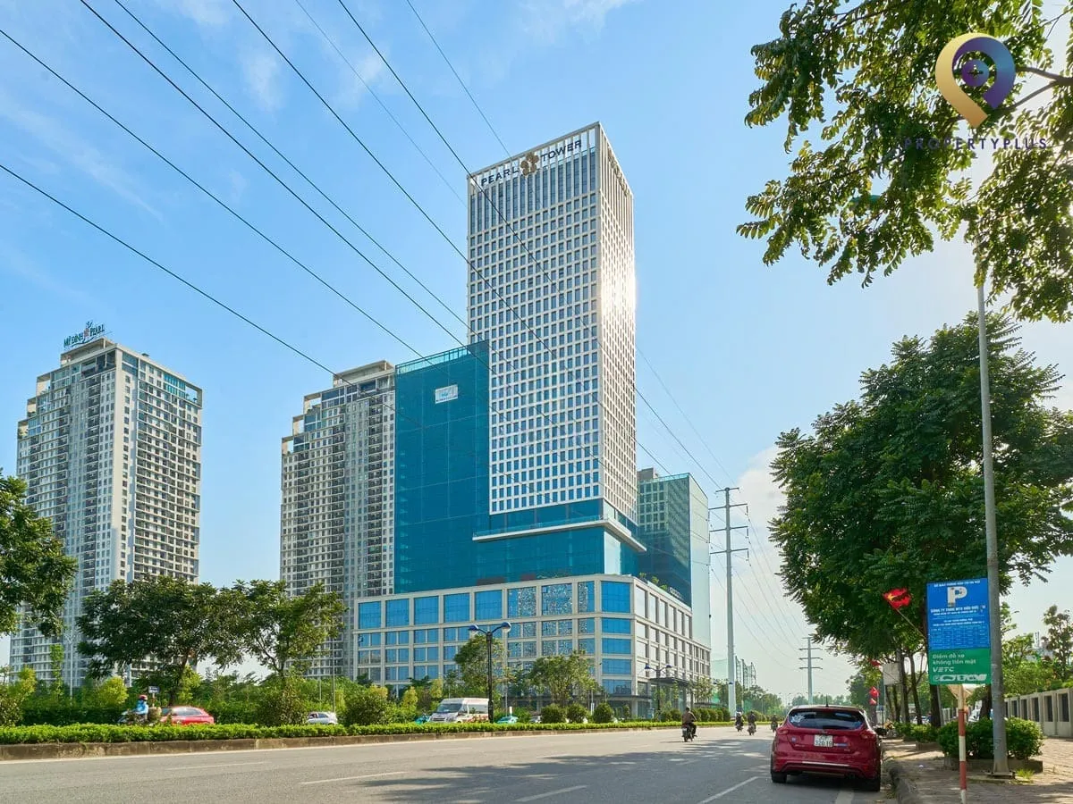 Tòa nhà Pearl Tower nhìn từ đường Châu Văn Liêm